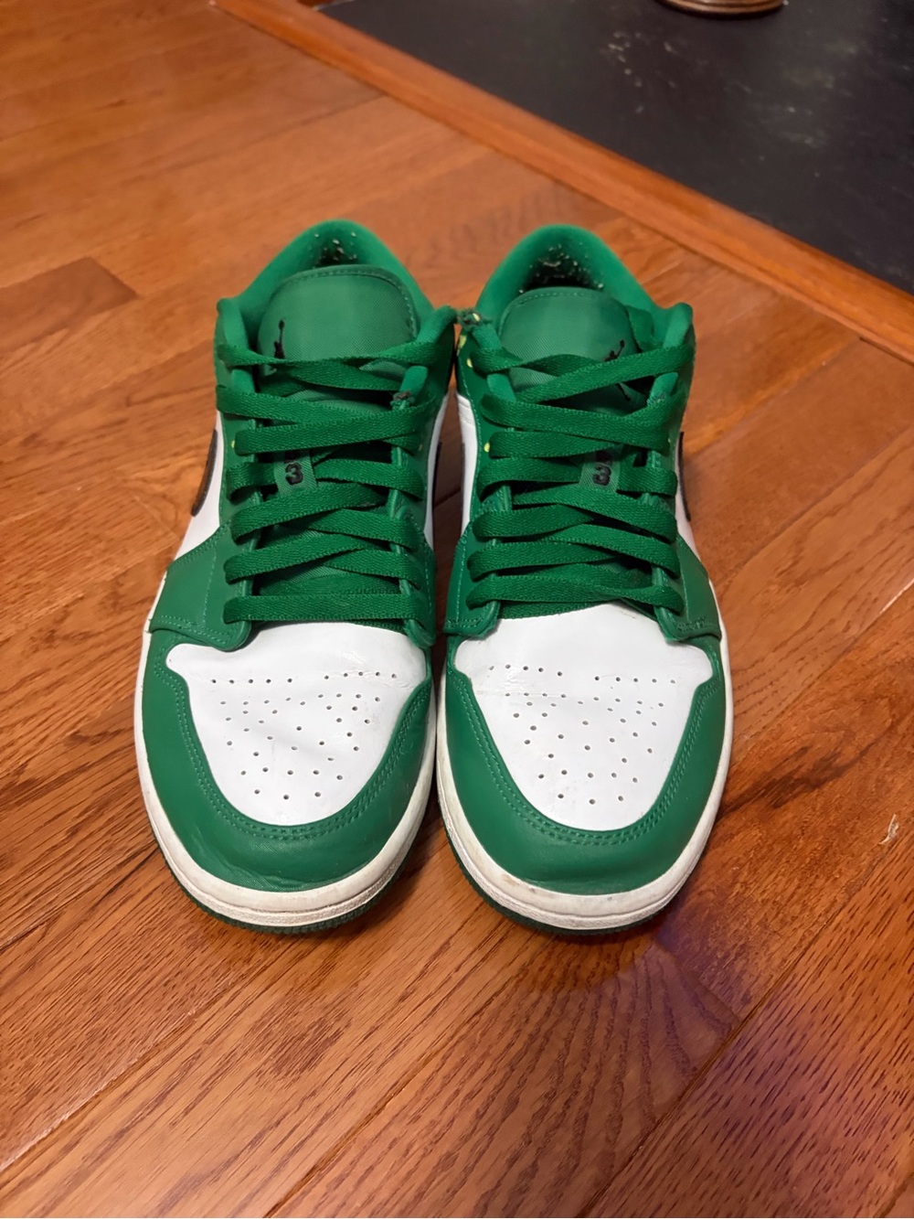 Nike Green and White Men's Low-Top Sneakers